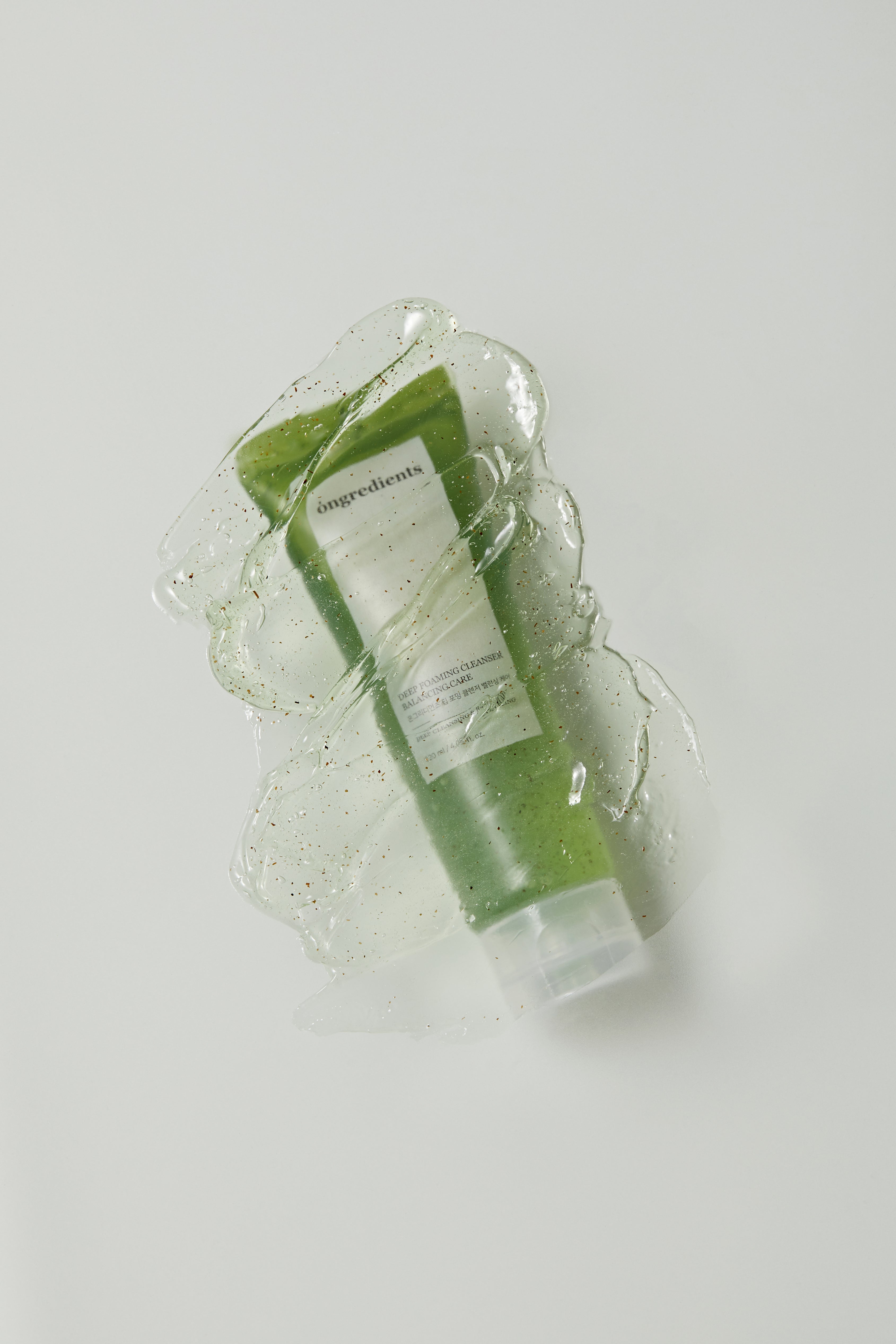 Ongredients ディープフォーミングクレンザーバランシングケア