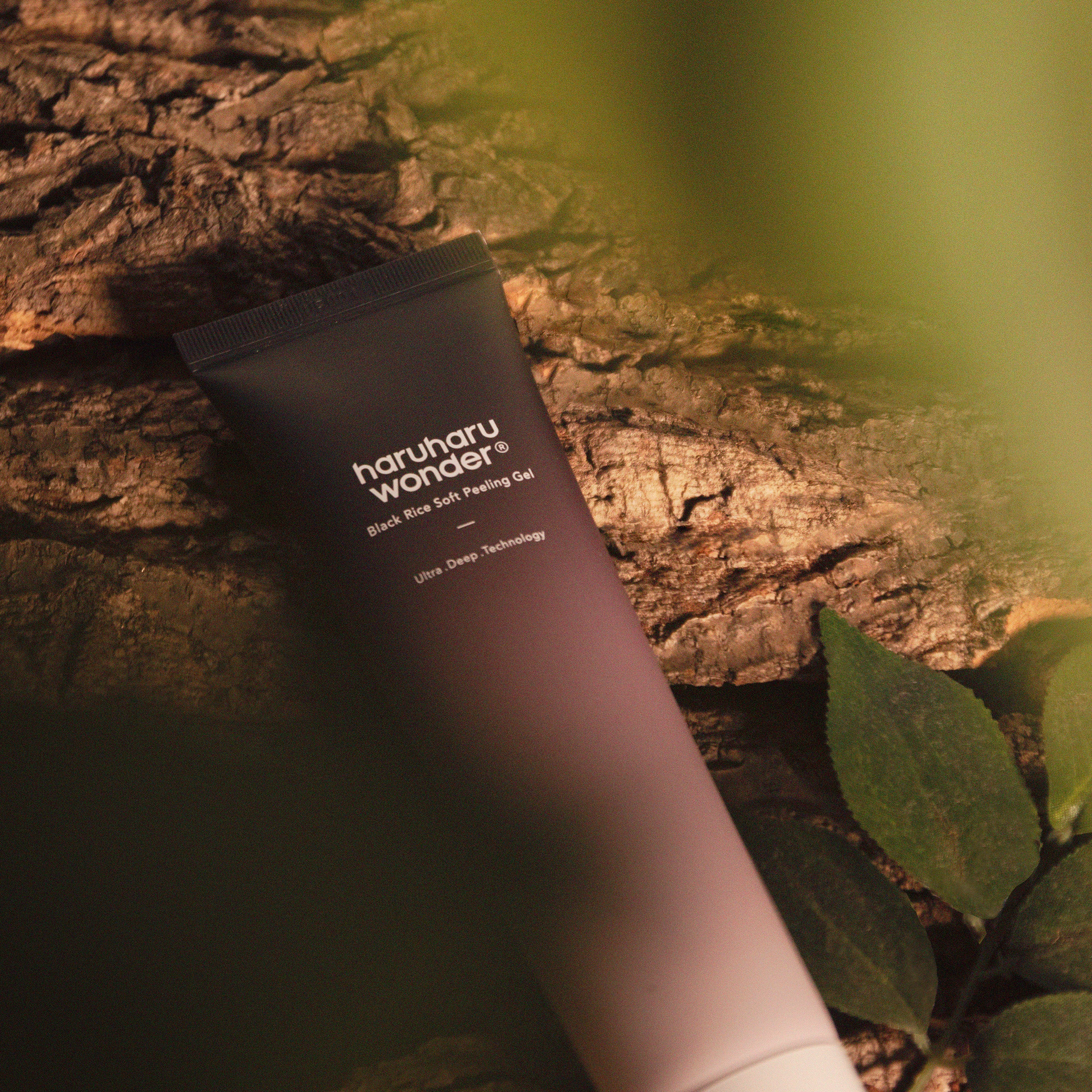Haruharu Wonder ブラックライスソフトピーリングジェル