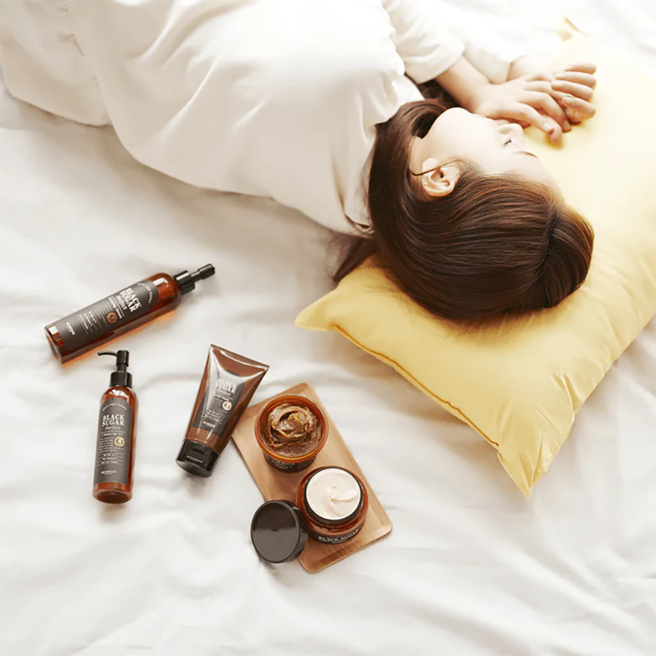 SKINFOOD ブラックシュガーパーフェクトクレンジングオイル